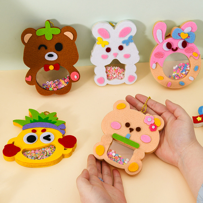 الكرتون غير المنسوجة هزة قلادة - مراجعة Kid Toys And Craft وسعره