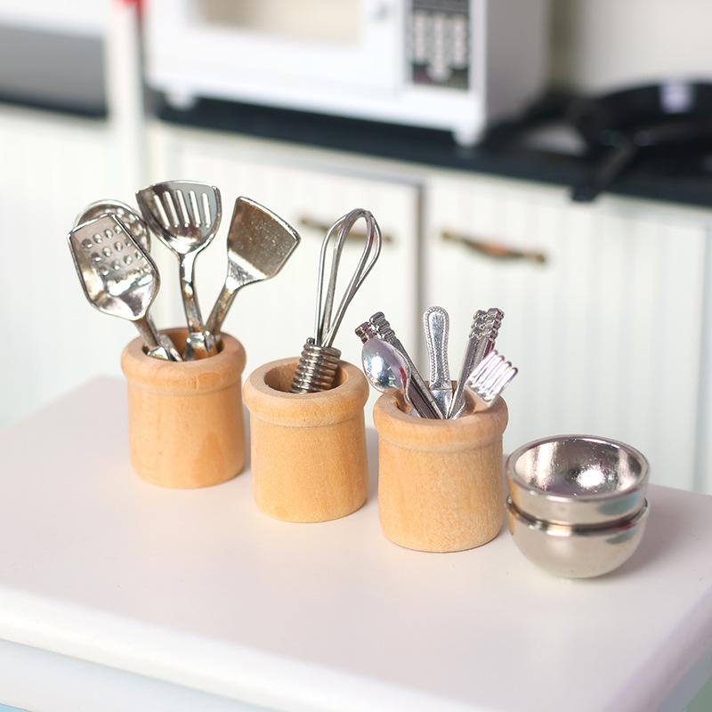 مجموعة أدوات مطبخ مصغرة بمقياس - مراجعة Play Kitchen Set وسعره