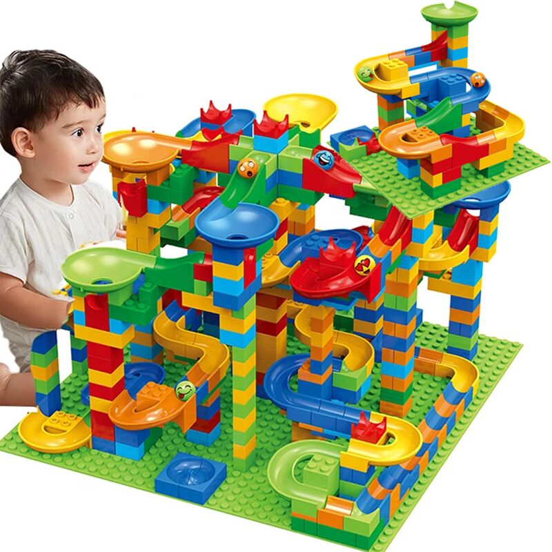 84-504 قطعة سباق الرخام تشغيل  - مراجعة Marble Run Set وسعره